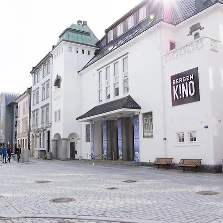 Dinbnb Homes I 4-bedroom Historical House In Romantic Surroundings 펜션 베르겐