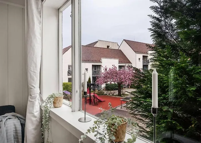 בית נופש Dinbnb Homes I 4-bedroom Historical House In Romantic Surroundings *