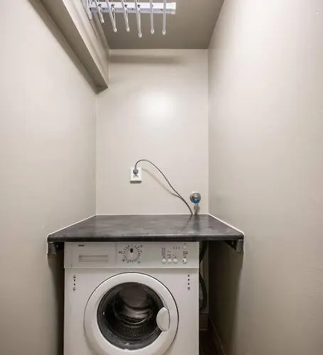 Dinbnb Homes I 4-bedroom Historical House In Romantic Surroundings * 베르겐